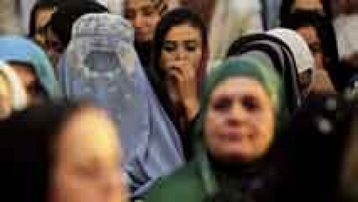 Debate sobre la prohibición del burka en la calle