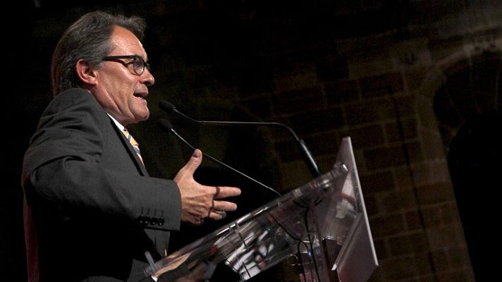 Telediario 1 - Mas dice que la "libertad" de Cataluña tiene un "precio"