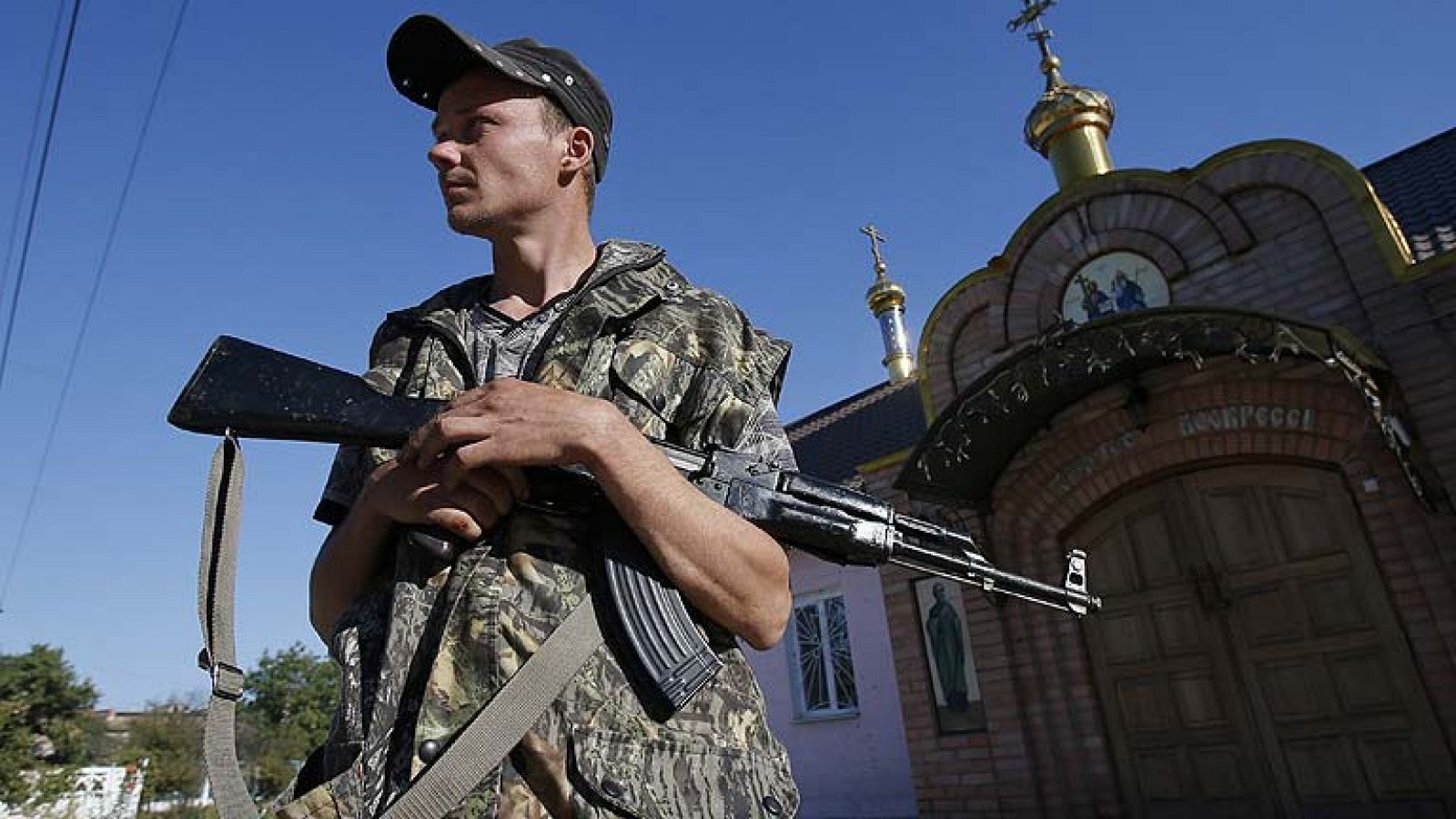 Ucrania y los prorrusos firman un alto el fuego tras cinco meses de guerra en el este del país