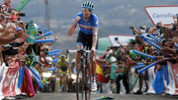 Telediario 1 - Hesjedal estrena La Camperona y Contador sufre pero mantiene el liderato