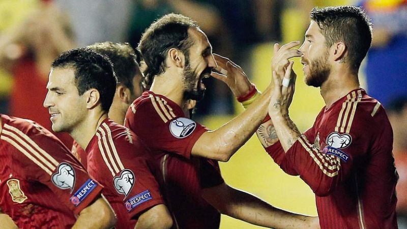 Ramos adelanta a España de penalti (1-0)