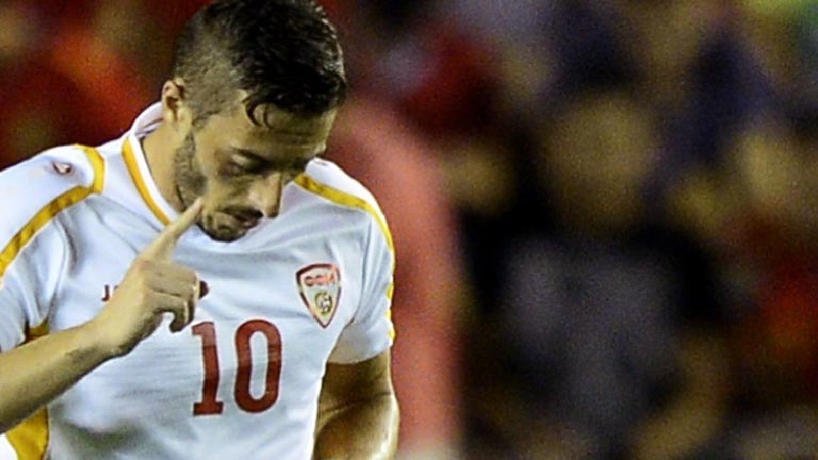 Ibraimi recorta distancias de penalti (2-1)