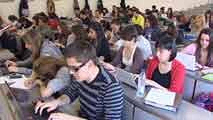 Tener estudios superiores en España no es garantía de empleo