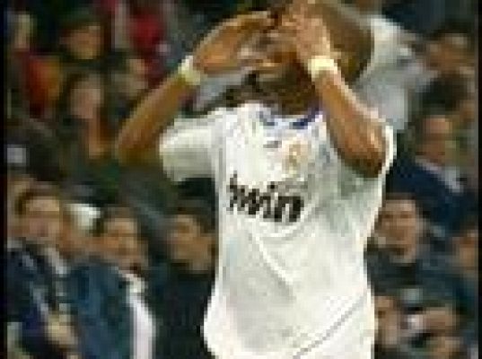  - Robinho tensa la acuerda