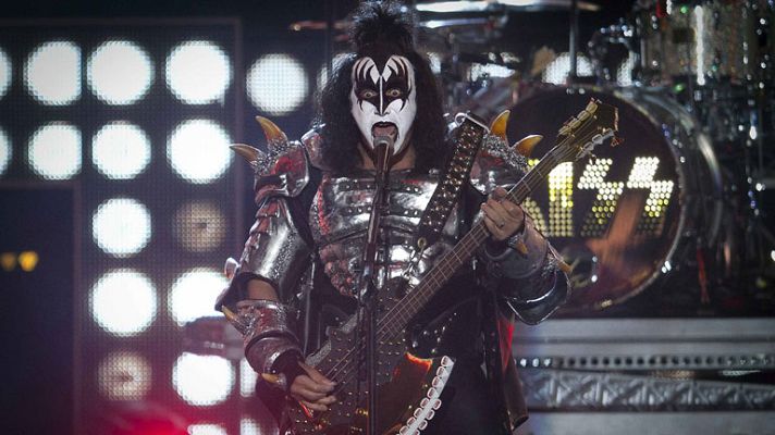 Telediario 1 - Celebración de la 'Fashion Rocks Concert'