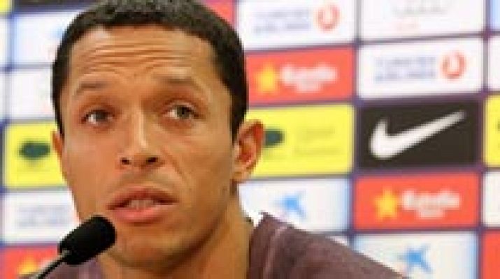 Adriano: "He pasado momentos muy duros"