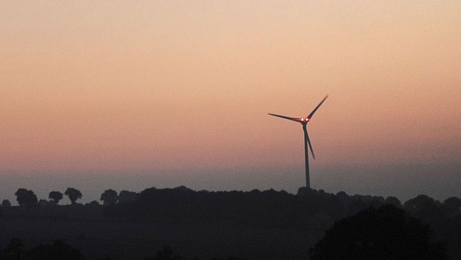 Lluvia en Galicia y área Cantábrica y poco nuboso en el resto España