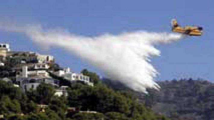 Telediario 1 - Continúan en Javea con las labores de control del incendio