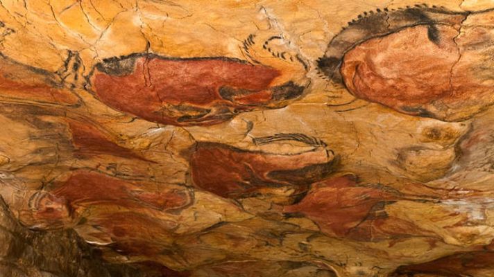 Telediario 1 - La cueva de Altamira sigue abierta a visitas