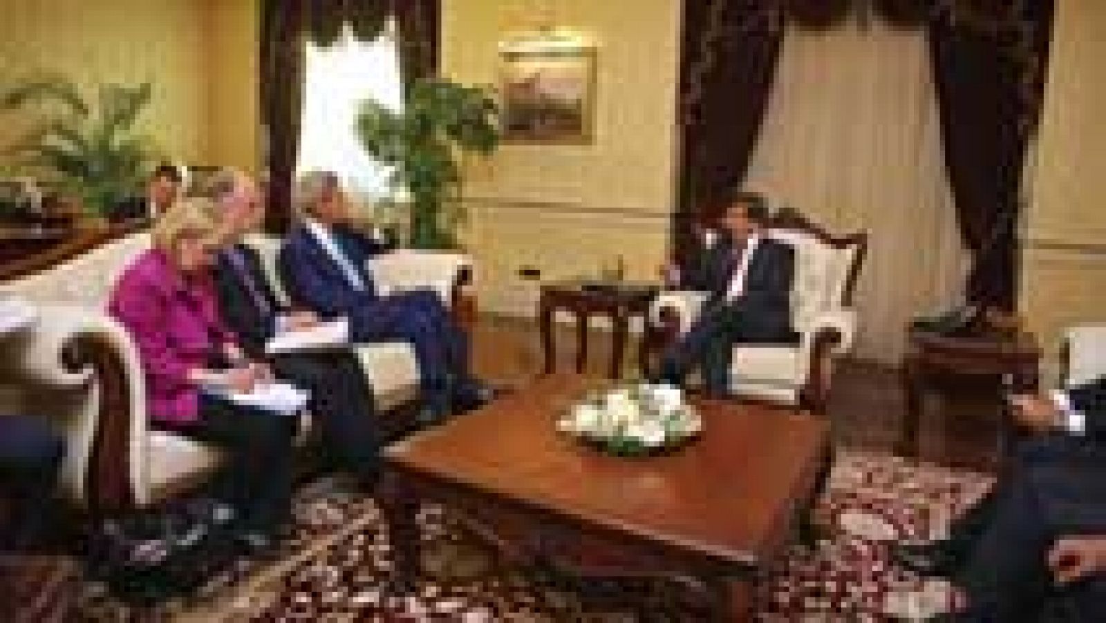 Telediario 1: John Kerry está en El Cairo buscando apoyos | RTVE Play