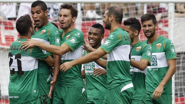 Fútbol - Rayo Vallecano 2 - Elche 3