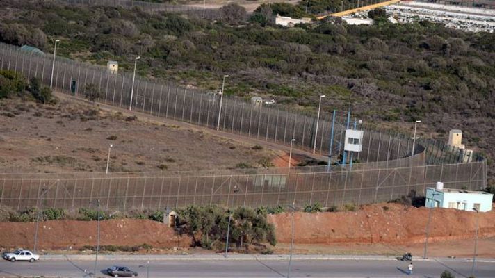 Telediario 1 - Inmigración Melilla