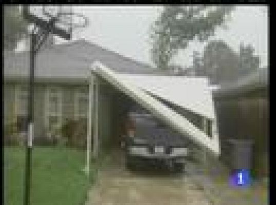  - Gustav agua a los republicanos