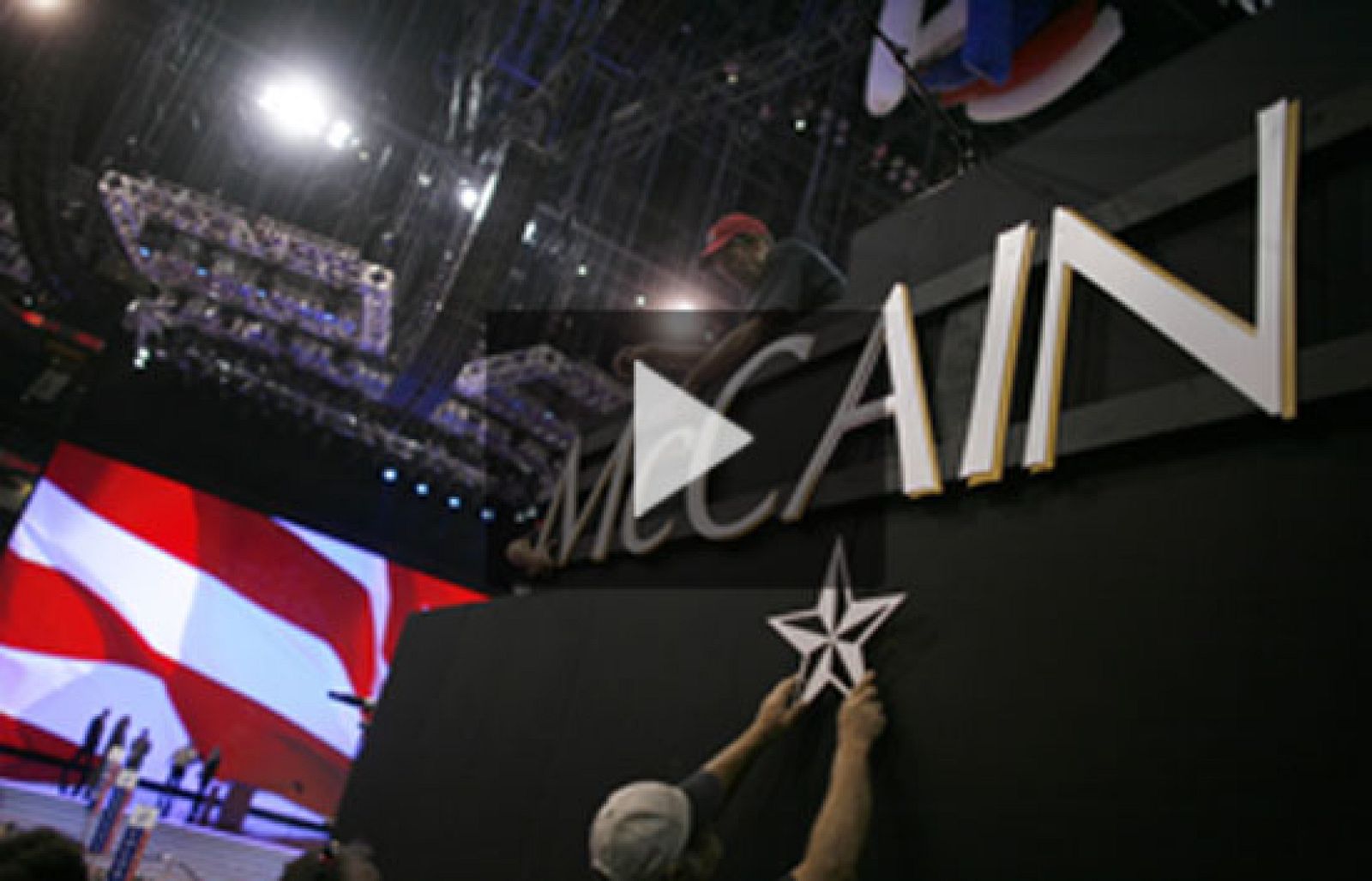 El huracán Gustav ha tocado tierra en Luisiana con categoría 2 y el estado de emergencia ha hecho que se hayan suspendido numerosos actos de la convención republicana que ha dado comienzo en St. Paul.