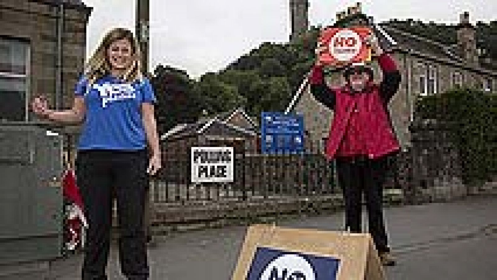 Alta participación y buen ambiente en el histórico referéndum de independencia en Escocia | Ver