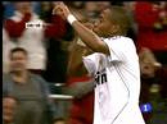  - Robinho al Manchester City