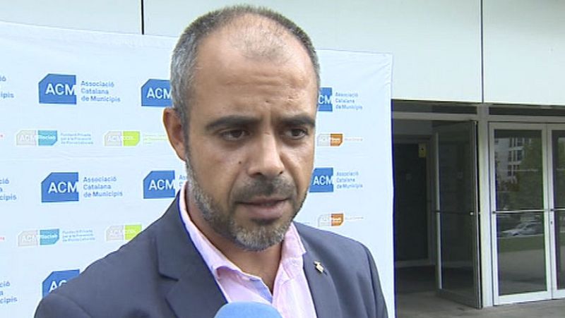 Más de 400 ayuntamientos catalanes celebrarán plenos para ratificar su apoyo a la consulta soberanista