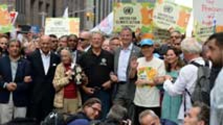 Telediario 1 - Manifestaciones en todo el mundo contra el cambio climático