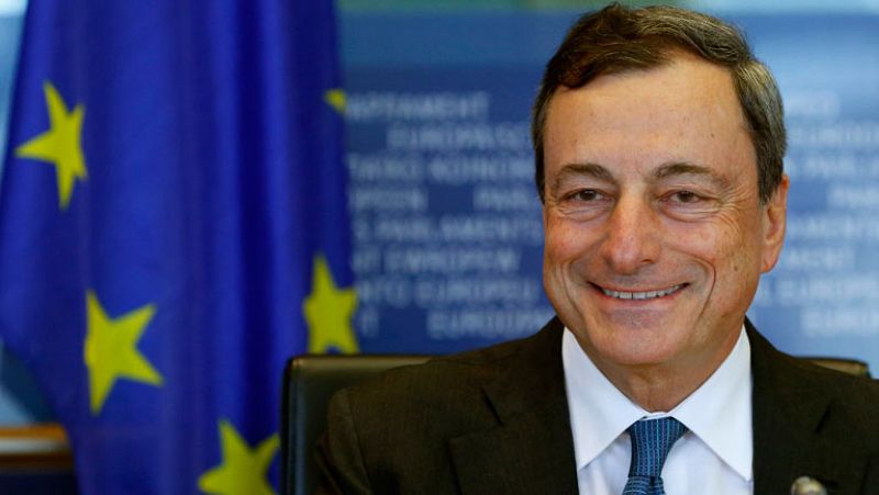 Draghi alerta de que la recuperación "pierde impulso"