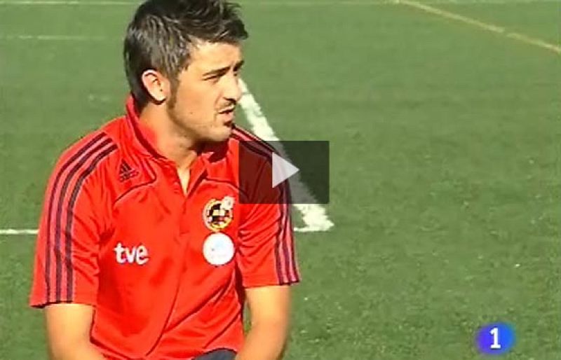  La historia del fichaje de Villa por el Real Madrid parece la de un amor imposible. El jugador del Valencia y de la selección cuenta a TVE cómo lo vivió él: dice estar satisfecho con el desenlace.