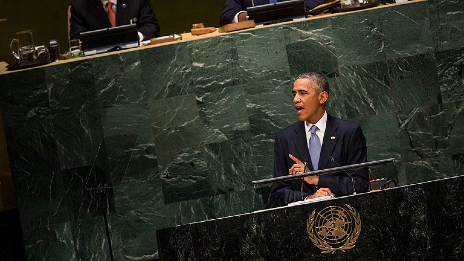 Telediario 1: Obama llama en la ONU a la unidad en un mundo en "encrucijada entre la guerra y la paz" | RTVE Play