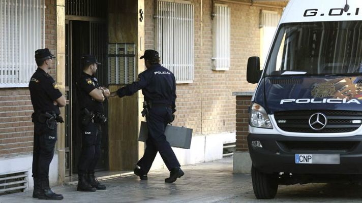 Telediario 1 - El presunto pederasta pasa su primer dia en la cárcel