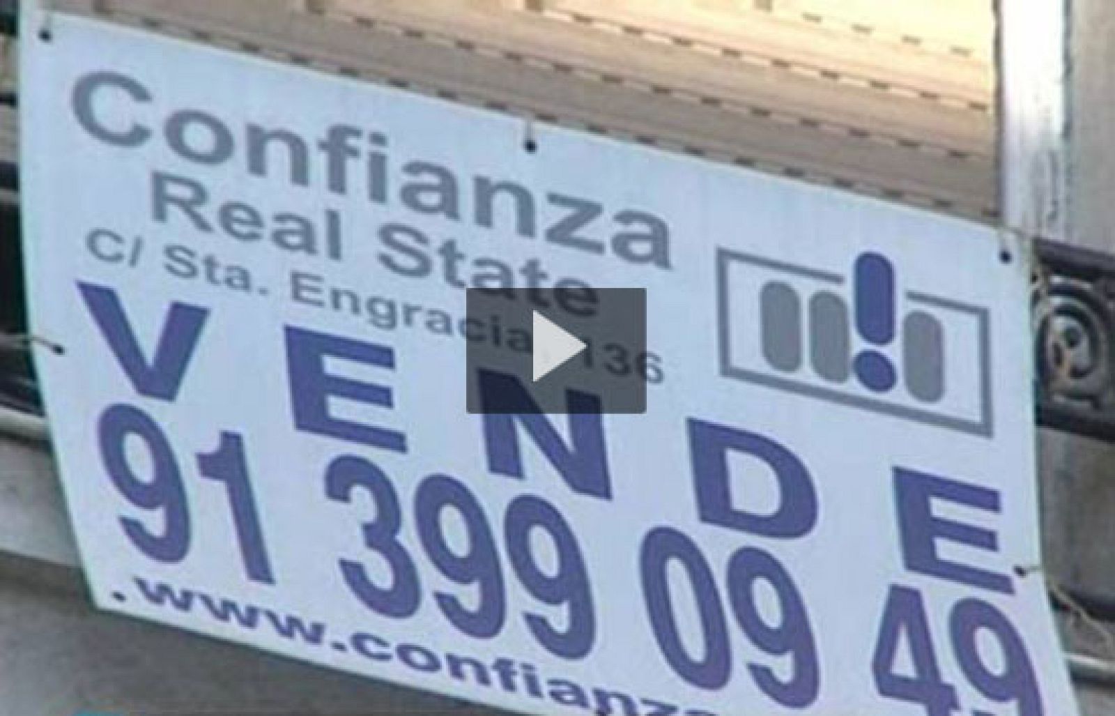 La compra de motos ha caído un 30% en agosto y la compraventa de viviendas se ha desplomado un 26% en el segundo trimestre del año.