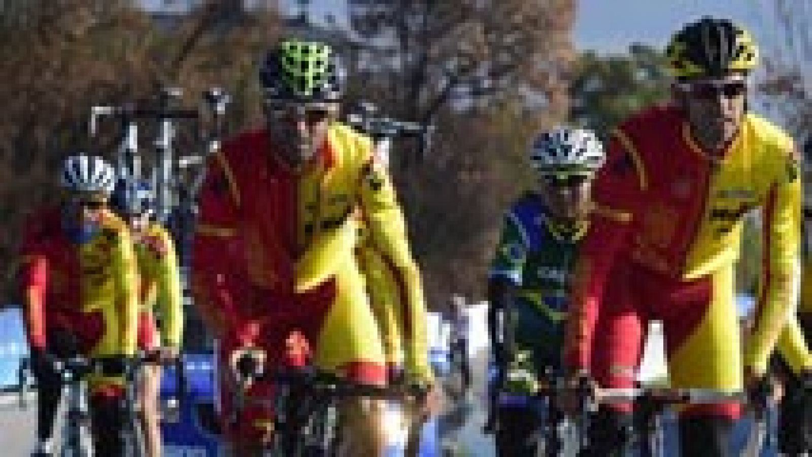 Diez años después del tercer oro de Óscar Freire en un Mundial, el ciclismo español confía en Alejandro Valverde para recuperar este domingo en Ponferrada el maillot arcoiris, el único trofeo que le falta al murciano en su palmarés mundialista, en el que acumula 2 platas y 3 bronces.