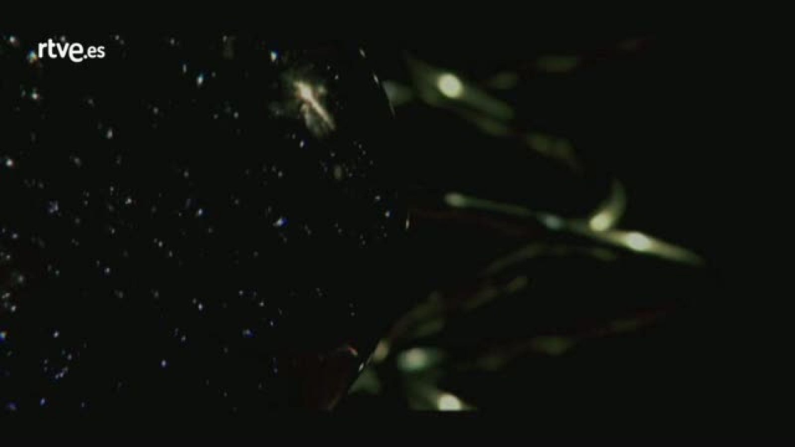 Atención obras - Último videoclip de la violinista balear Lina Tur Bonet y su grupo Musica Alchemica