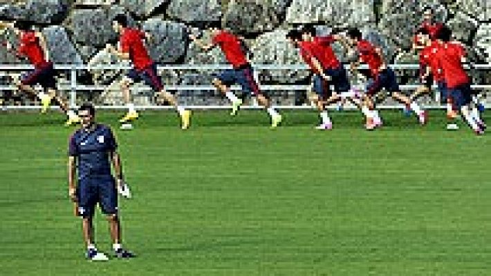 Telediario 1 - El Athletic viaja a Bielorrusia para sumar los tres primeros puntos