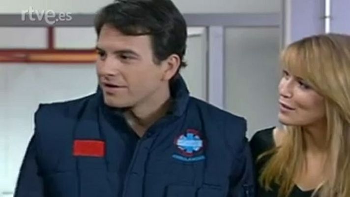 Paco y Veva - Sé infiel pero mira con quién