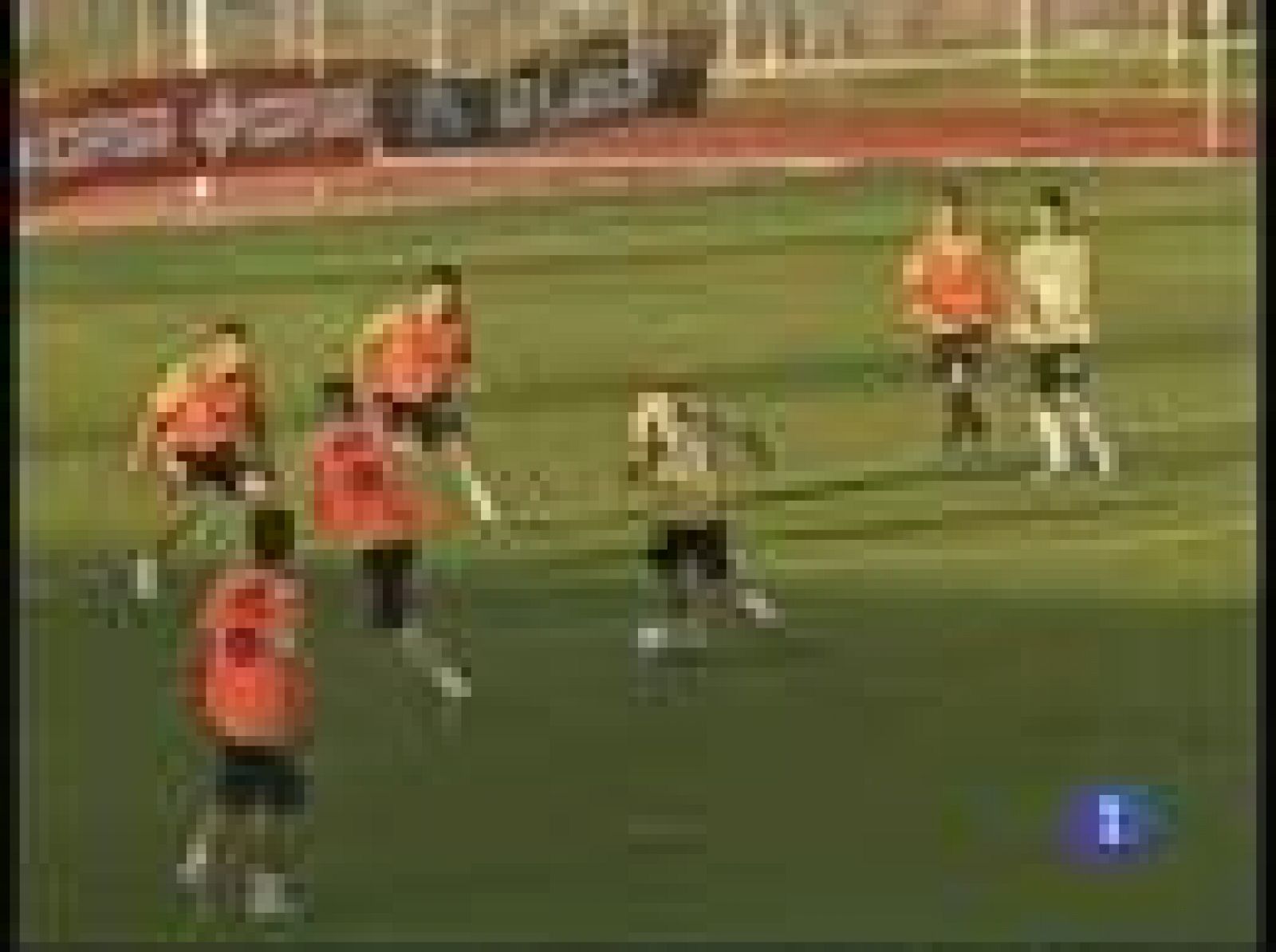 Del Bosque ensaya con un nuevo equipo | Ver