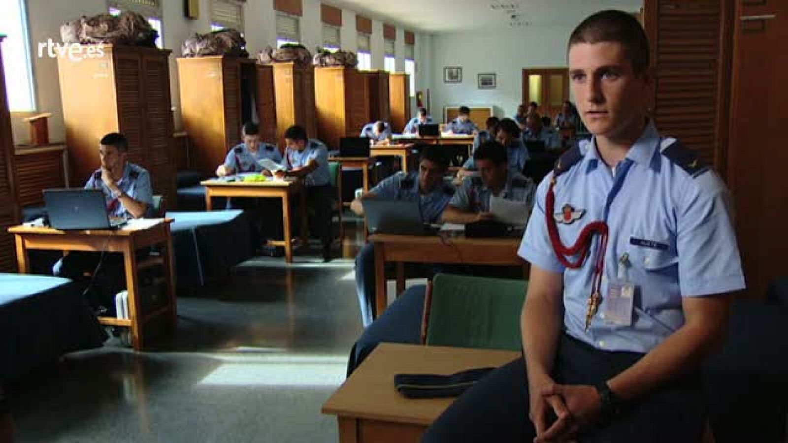 Daniel Huete - Crónicas | Ver