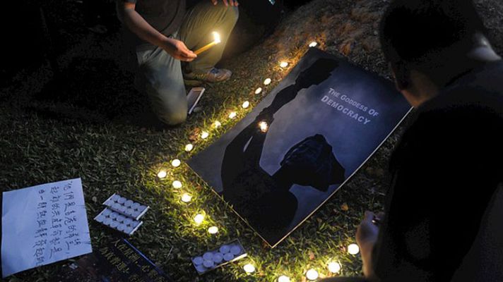 Telediario 1 - La protesta se extiende a nuevas zonas de Hong Kong
