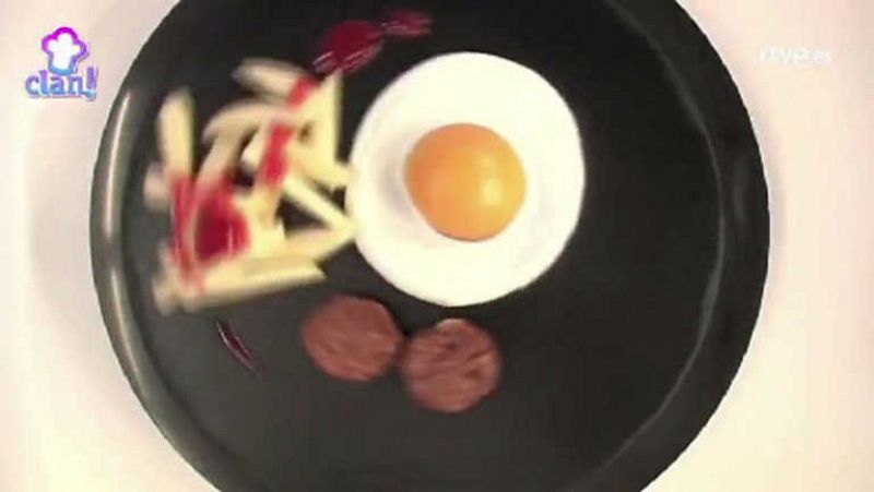 Receta Exprés - Postre de huevos fritos con patatas y chorizo