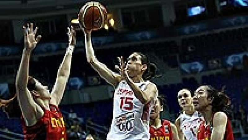 La selección española femenina de baloncesto se ha clasificado  para semifinales de la Copa del Mundo de Turquía, que disputará ante  la anfitriona o Serbia, después de barrer de la pista a China (71-55)  en su compromiso de cuartos de final, ejercie