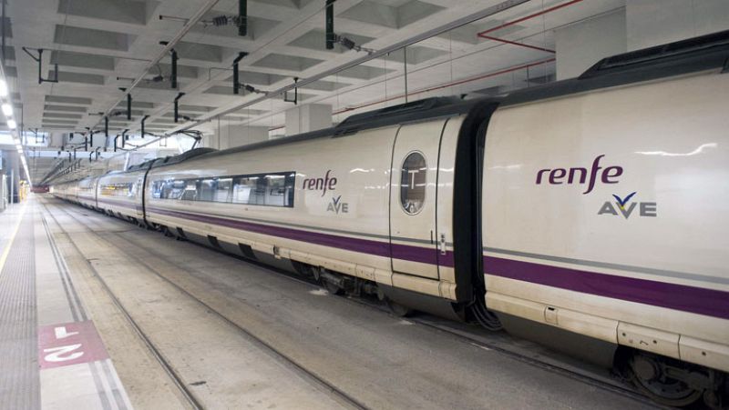 Vuelve a la circulación el AVE Barcelona - París