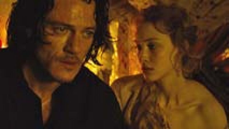 La verdadera historia de amor de Luke Evans y Sarah Gadon en 'Drácula, la leyenda jamás contada'