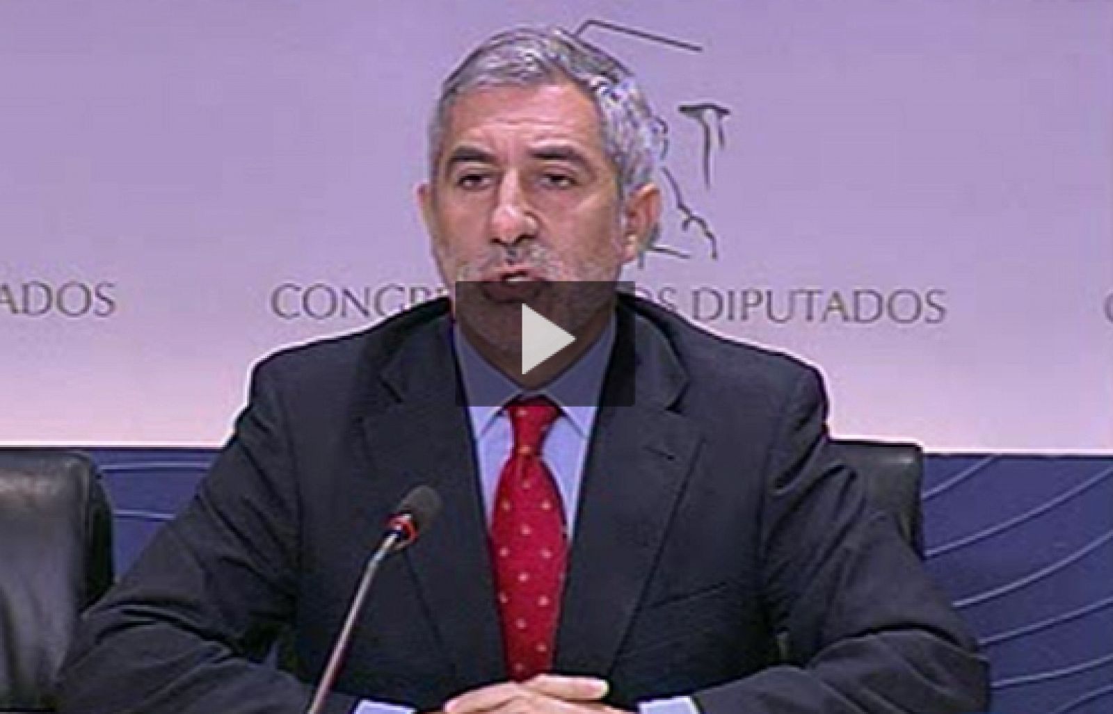 Llamazares pide que la nueva ley del aborto sea un cambio real | Ver