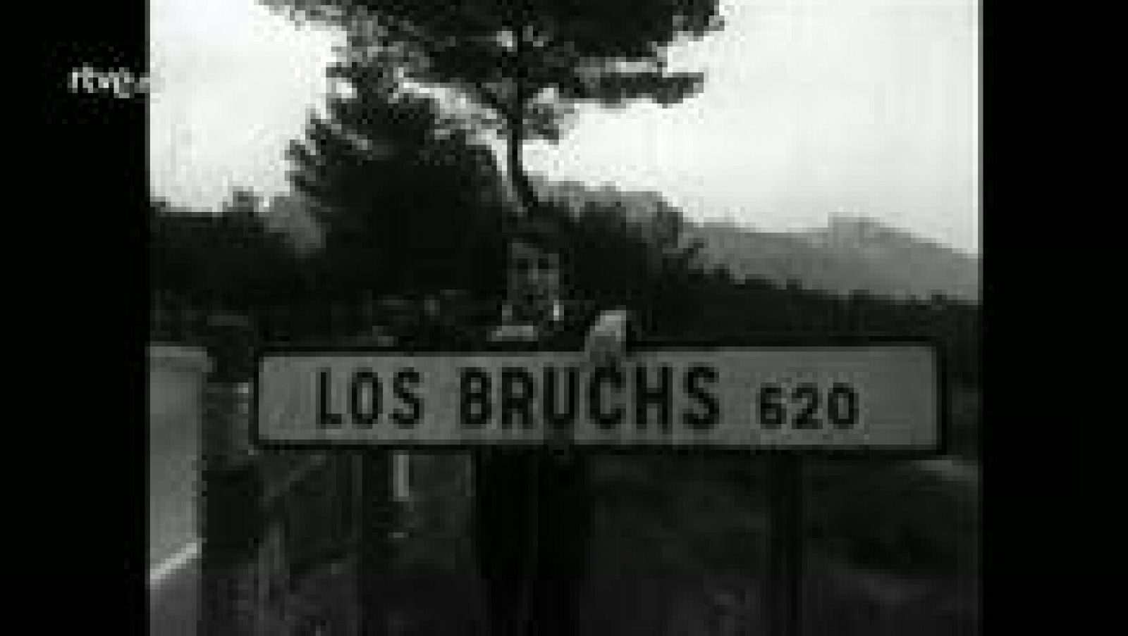 Joan Miró ha creat el cartell pels 75 anys del FC Barcelona - Giravolt (1973-1978) | Veure