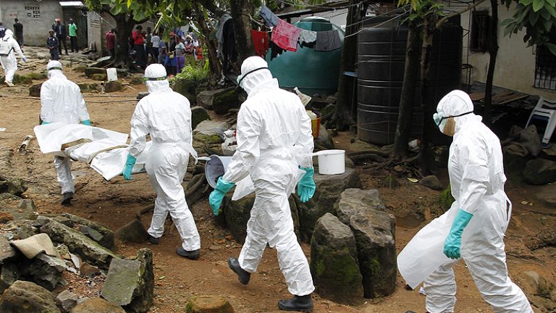 Siete meses después de conocerse los primeros casos de ébola en África, la última cifra de muertos se acerca a los 4.000 