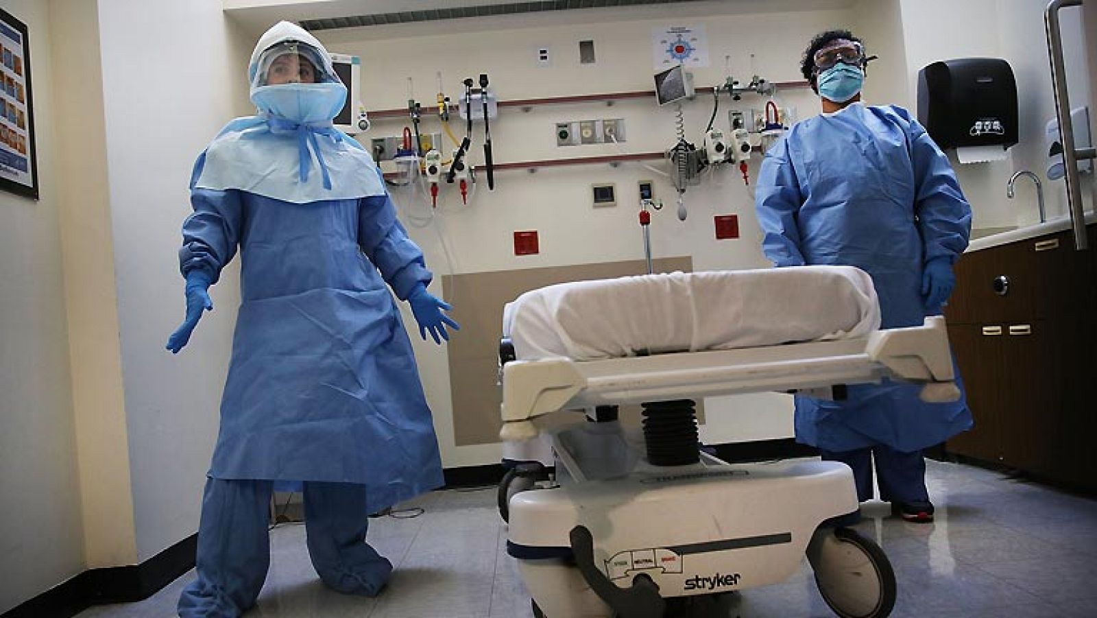 Médicos Sin Fronteras sigue los protocolos de OMS, pero adaptados a tratar a muchos pacientes