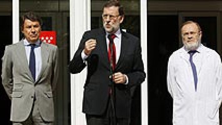 Rajoy: "El riesgo de que el ébola se propague es bajo"