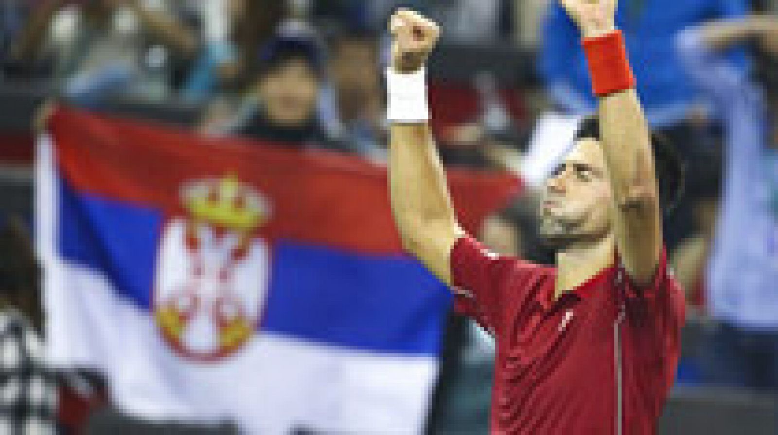 David Ferrer no tuvo opciones ante Novak Djokovic, que impuso su firmeza ante el tenista alicantino, incapaz de superar el férreo servicio del número uno del mundo.