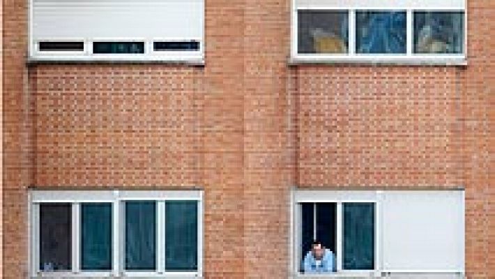 Telediario 1 - La auxiliar contagiada de ébola sigue "estable"