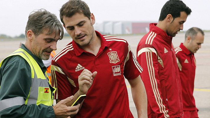 Telediario 1 - España, concentrada para levantar el vuelo