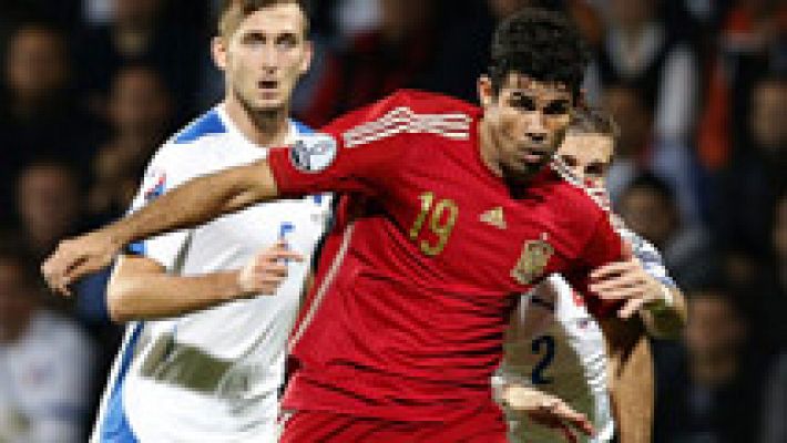 Telediario 1 - Diego Costa, a examen por los exdelanteros de la Roja