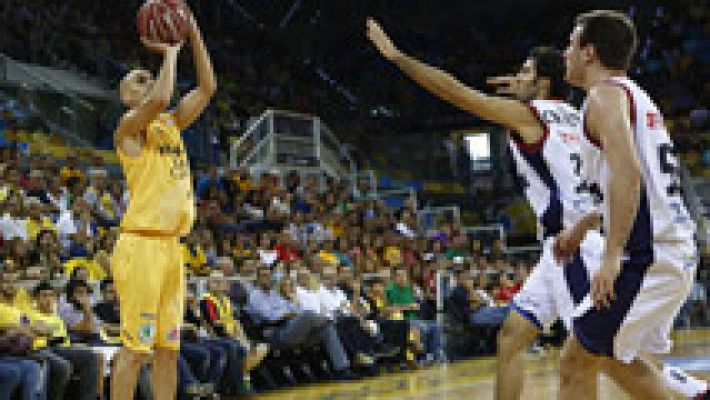 Telediario 1 - Victorias de Herbalife y FIATC Joventut