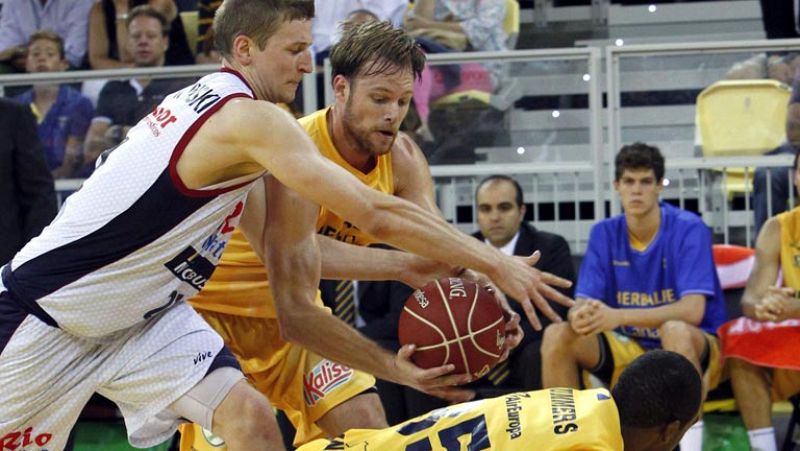 Herbalife Gran Canaria 72 - Río Natura Monbus 57