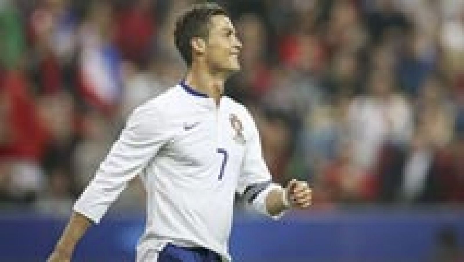 Telediario 1: Cristiano Ronaldo vuelve a ser favorito al Balón de Oro | RTVE Play